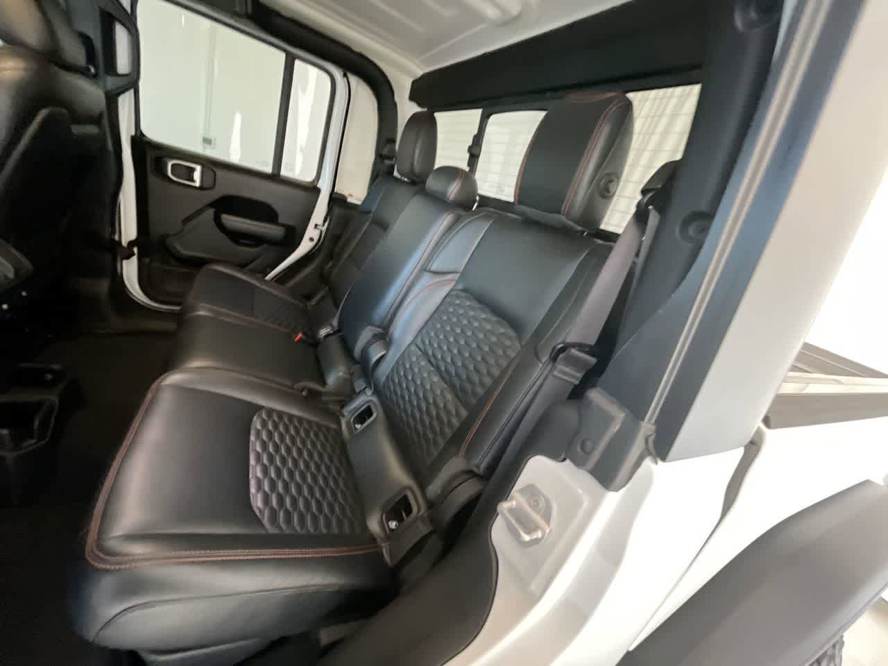 Used 2021 Jeep Gladiator Mojave AWD/4WD image 23