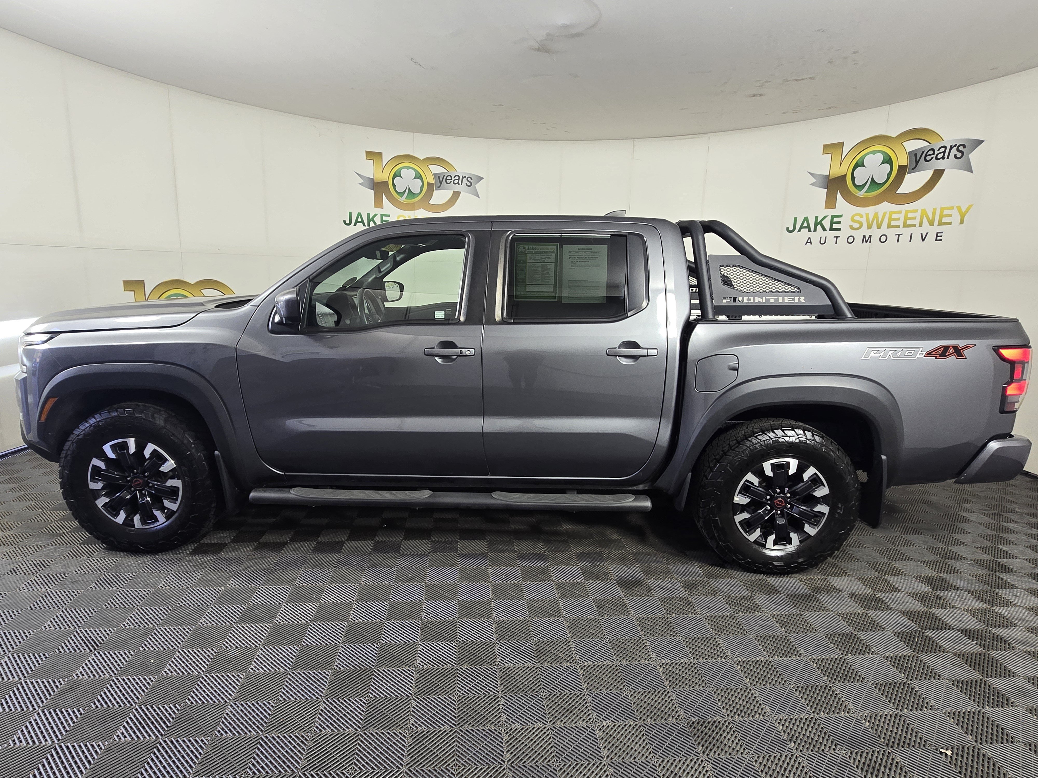 Used 2023 Nissan Frontier PRO-4X AWD/4WD image 4