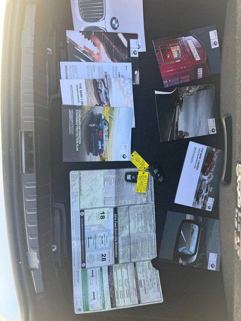 Used 2012 BMW 128i Convertible image 34