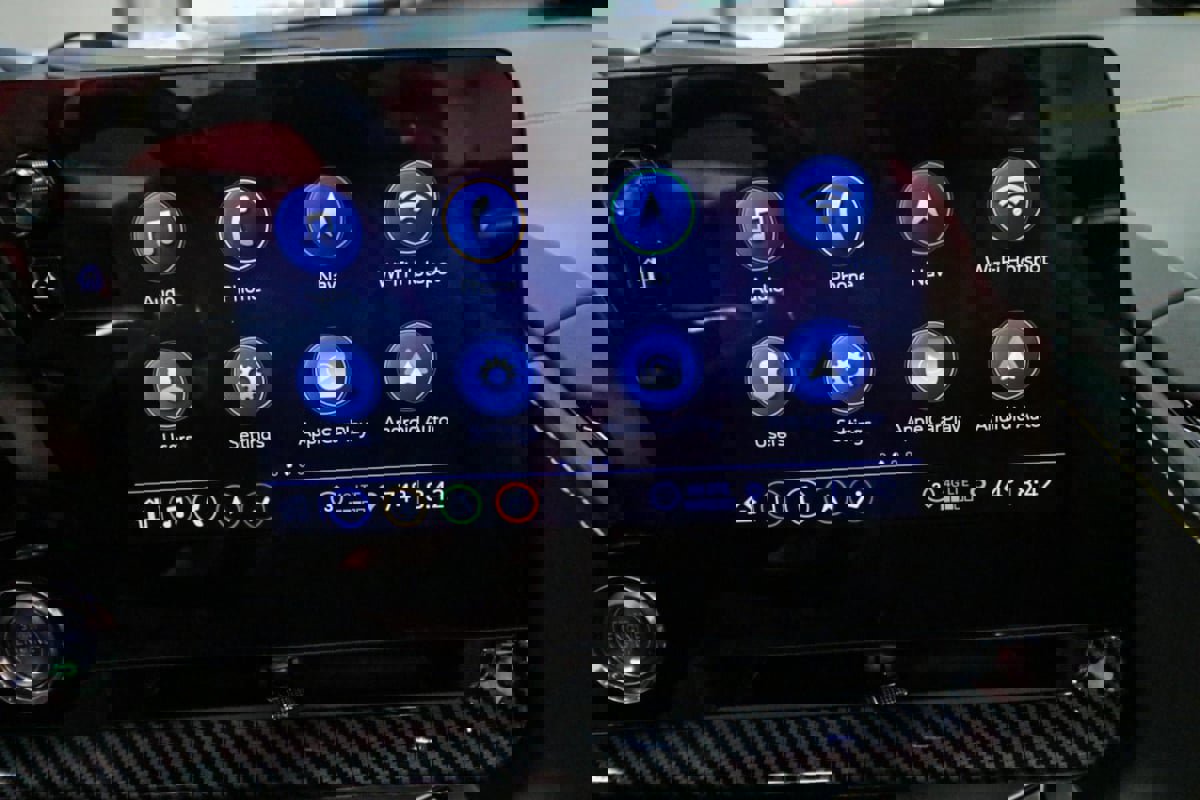 Used 2022 Chevrolet Corvette Stingray Premium Cpe w/ Z51 Performance Package image 12