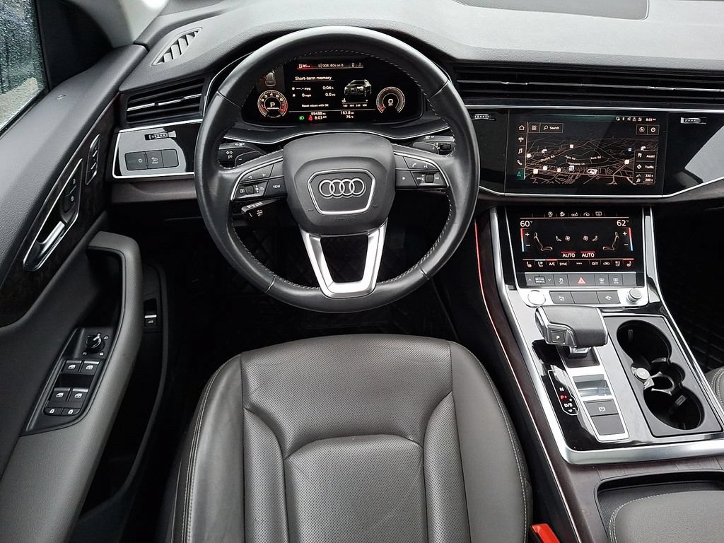 Used 2020 Audi Q8 Premium Plus w/ Premium Plus Package AWD/4WD image 12