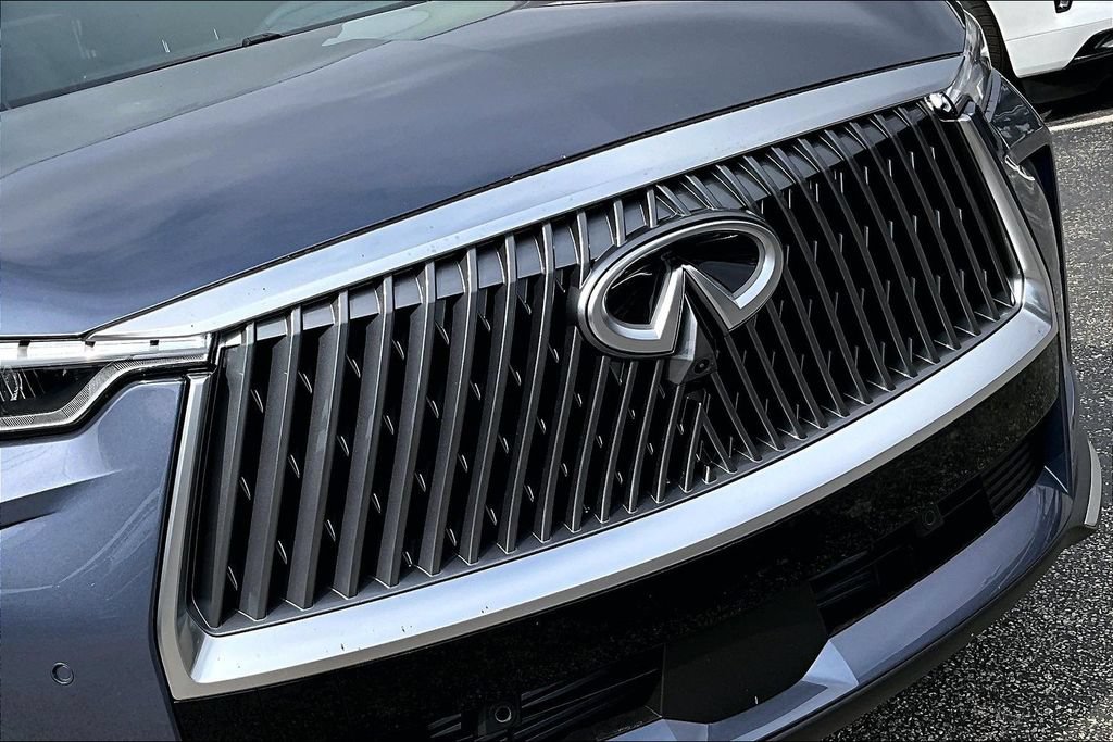 Certified 2026 INFINITI QX60 Luxe w/ Family Package FWD image 38