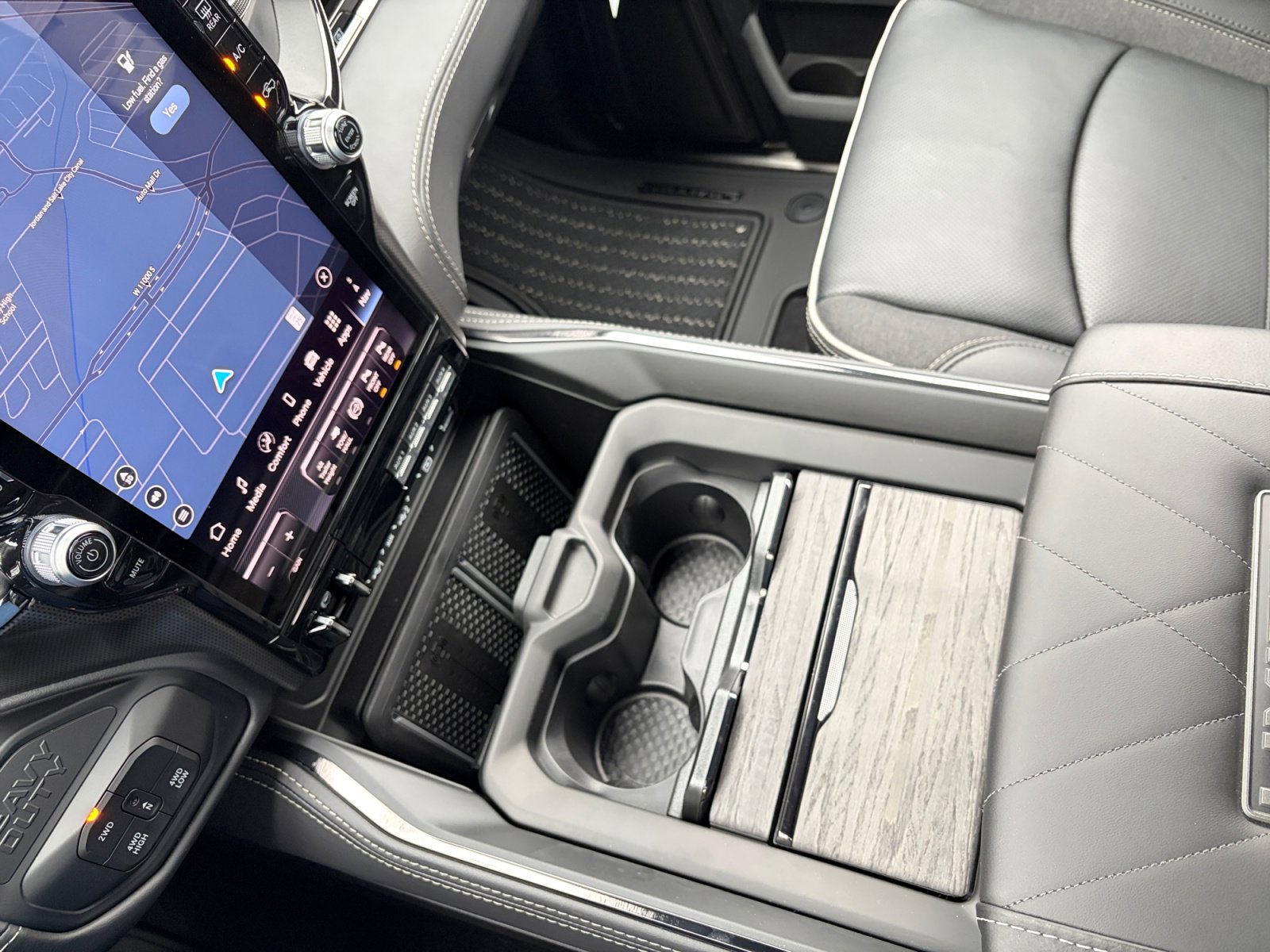 New 2026 RAM 2500 Limited image 24