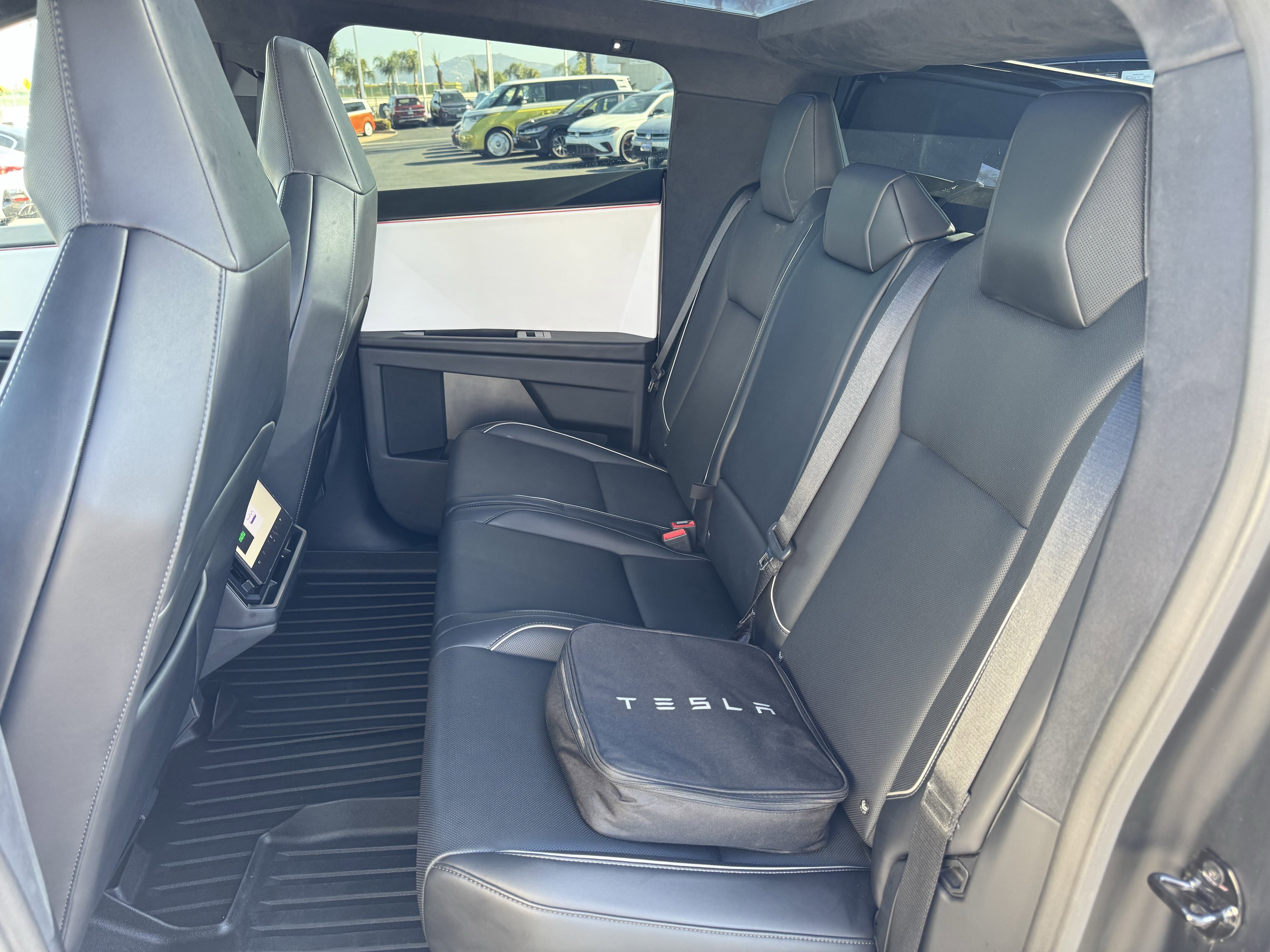 Used 2024 Tesla Cybertruck Cyberbeast image 35