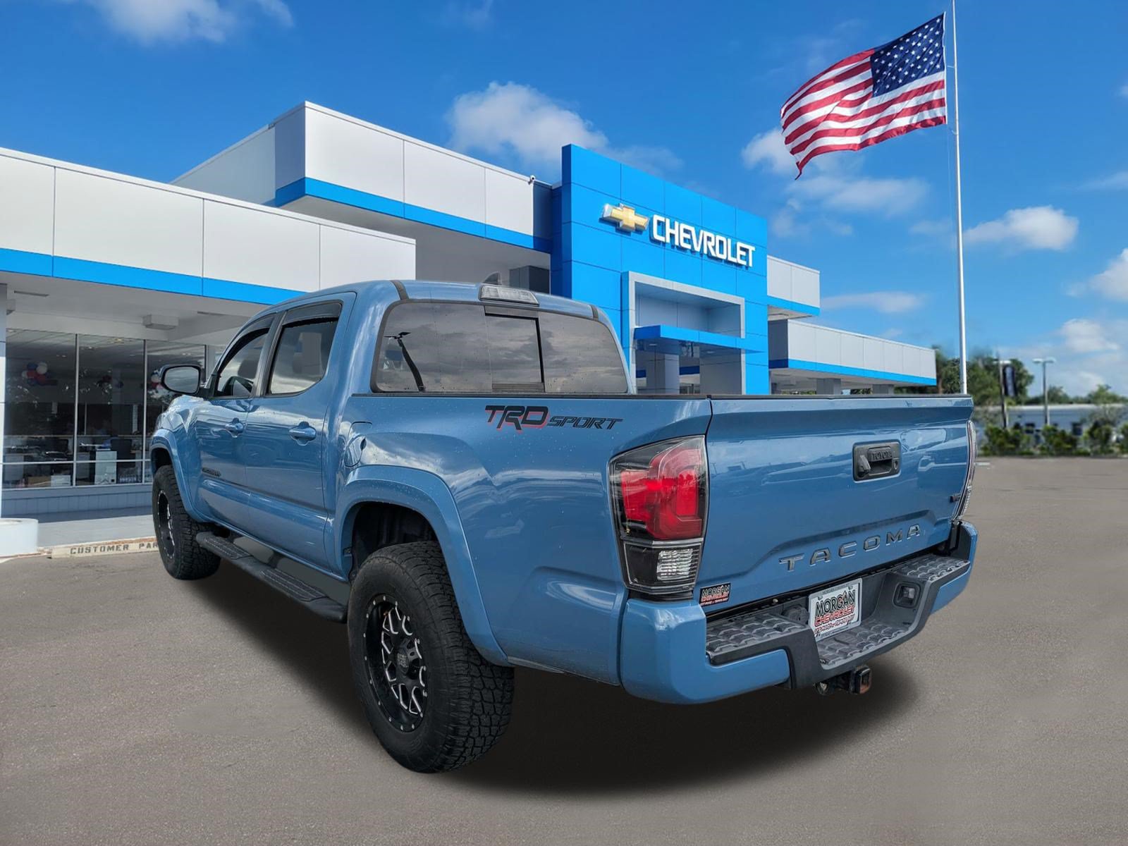 Used 2019 Toyota Tacoma TRD Sport RWD image 5