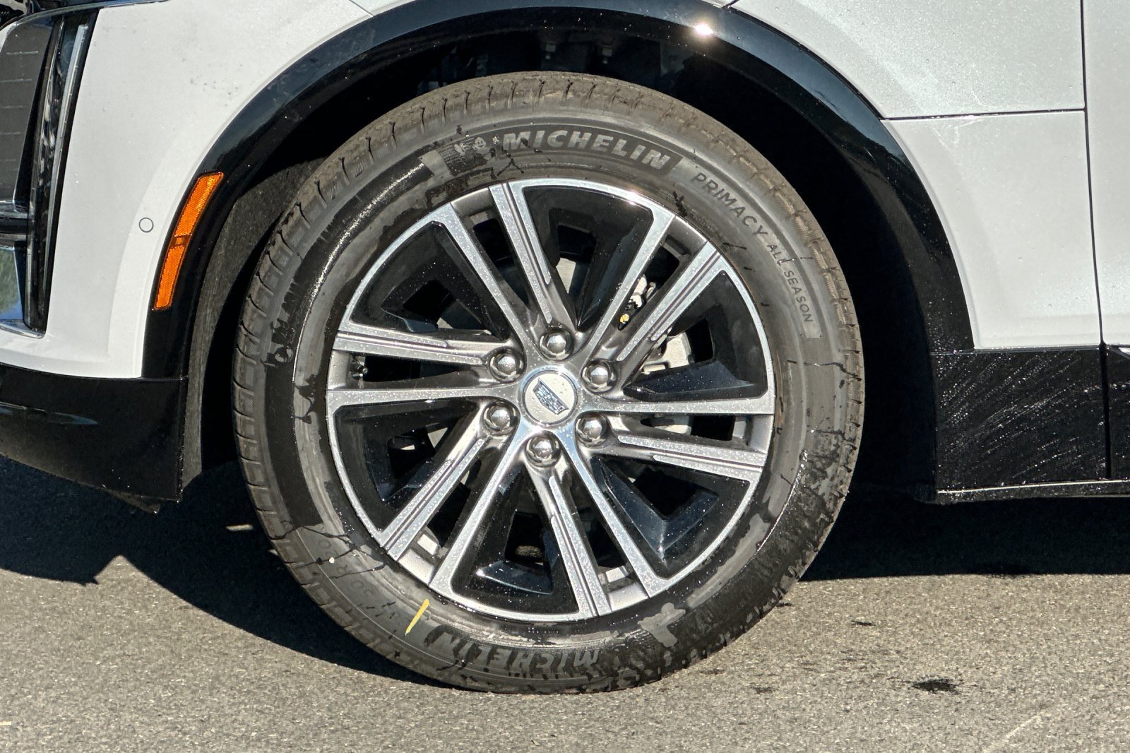 Used 2026 Cadillac Lyriq Luxury RWD image 36