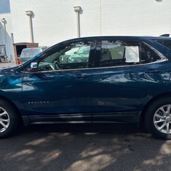 Used 2019 Chevrolet Equinox LT FWD image 8