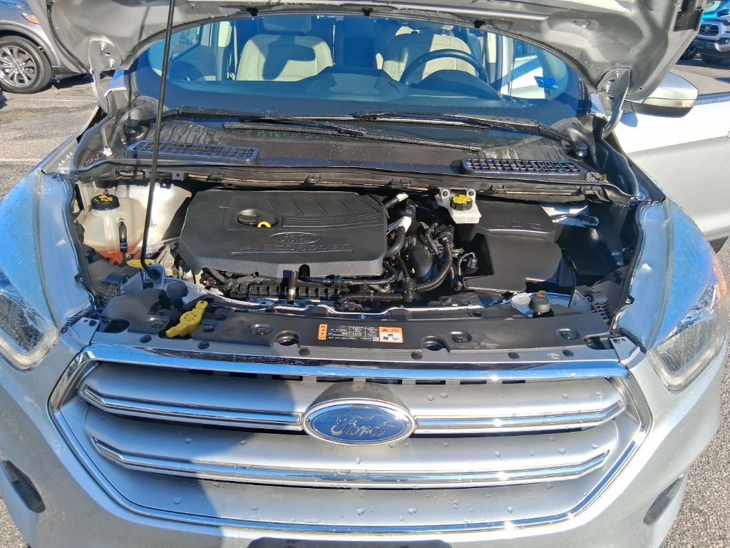 Used 2017 Ford Escape Titanium AWD/4WD image 21