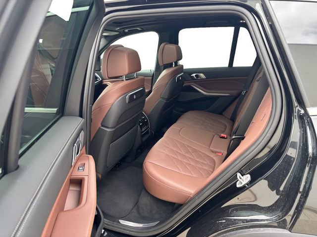 Certified 2025 BMW X5 xDrive40i w/ Climate Comfort Package image 24