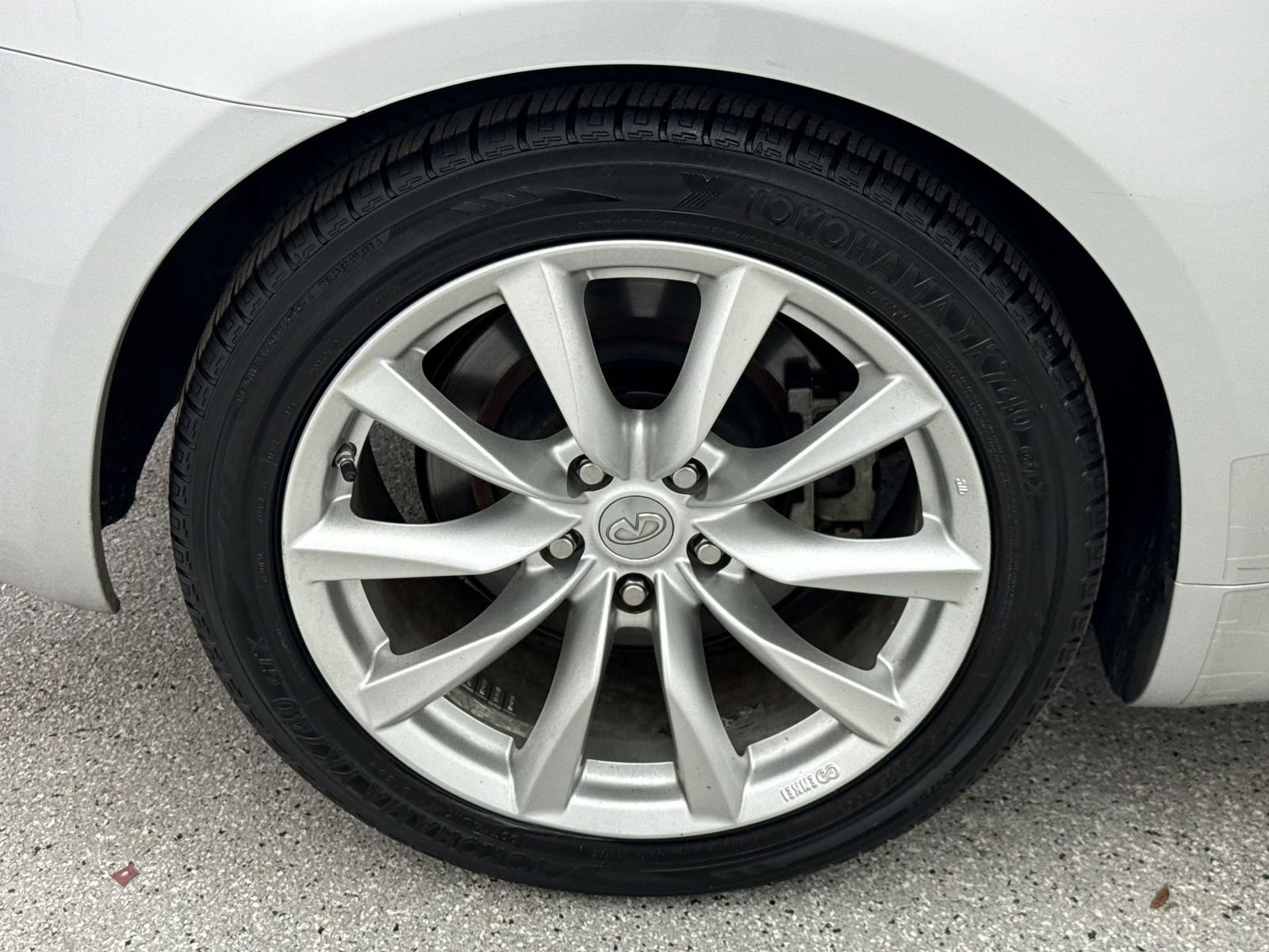 Used 2015 INFINITI Q60 Convertible w/ Premium Package image 45
