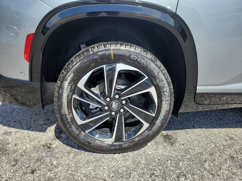 New 2026 Buick Enclave Sport Touring w/ Super Cruise Package image 5