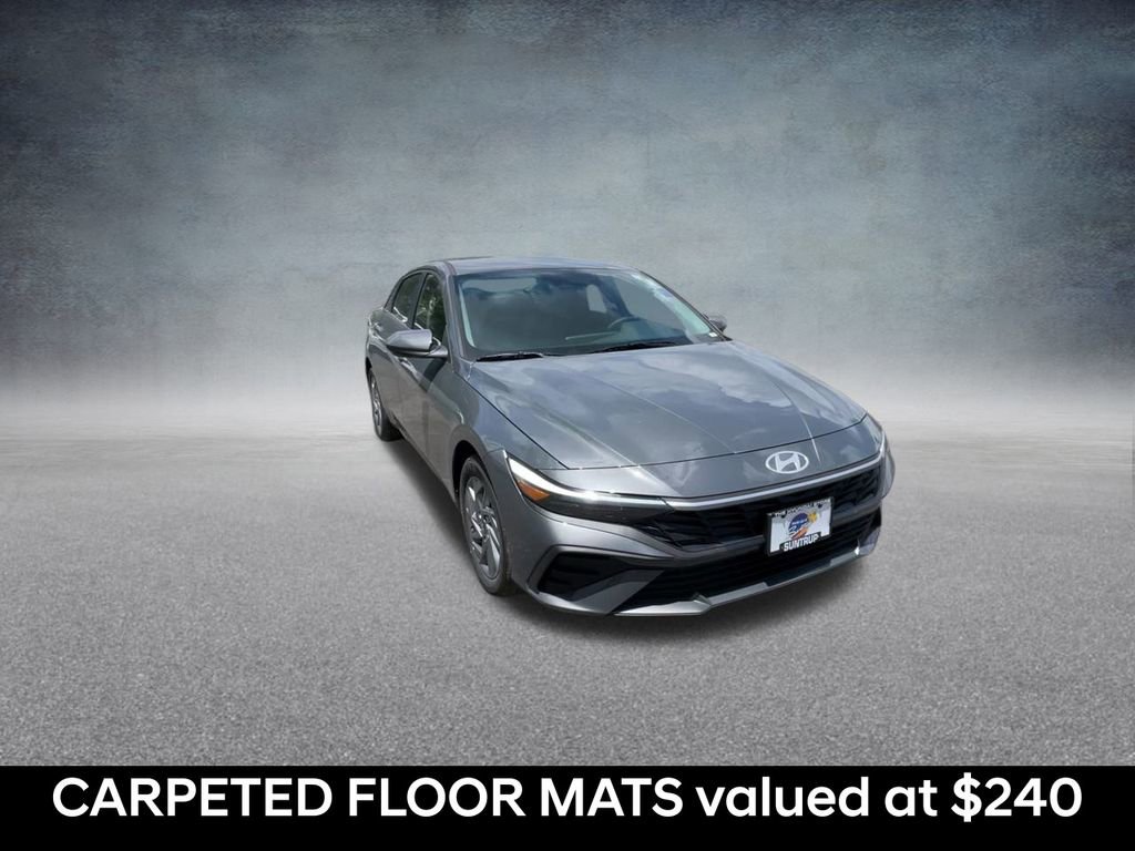 Used 2025 Hyundai Elantra Blue video 2