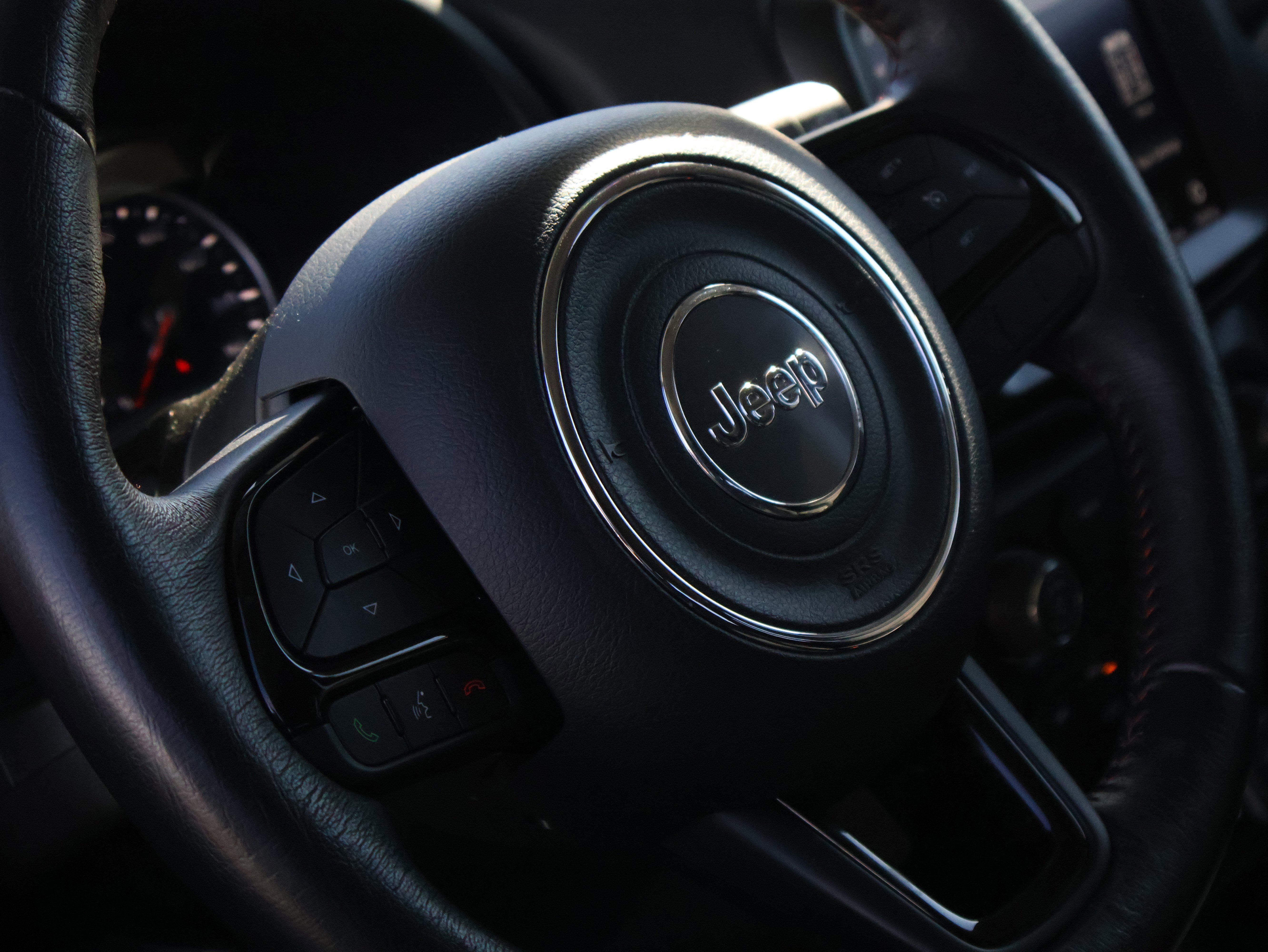 Used 2022 Jeep Renegade Trailhawk image 26