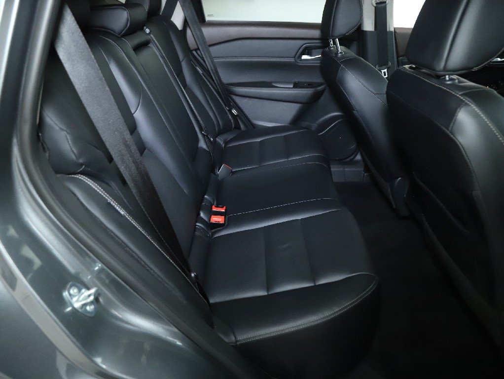 Certified 2023 Nissan Rogue SL AWD/4WD image 34