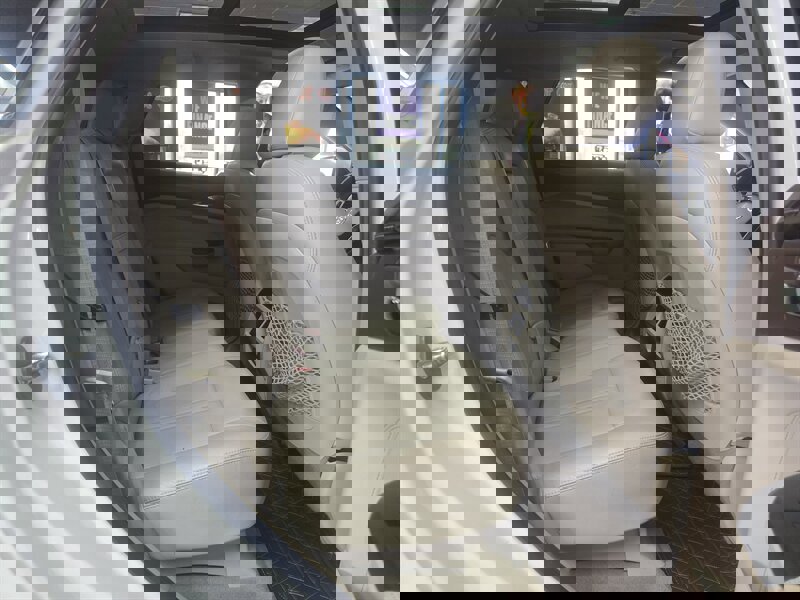 Used 2013 Cadillac SRX Luxury w/ Driver Awareness Package image 16