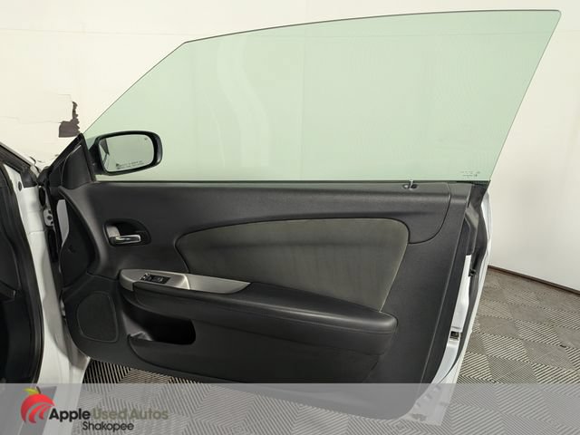 Used 2012 Chrysler 200 Touring FWD image 26