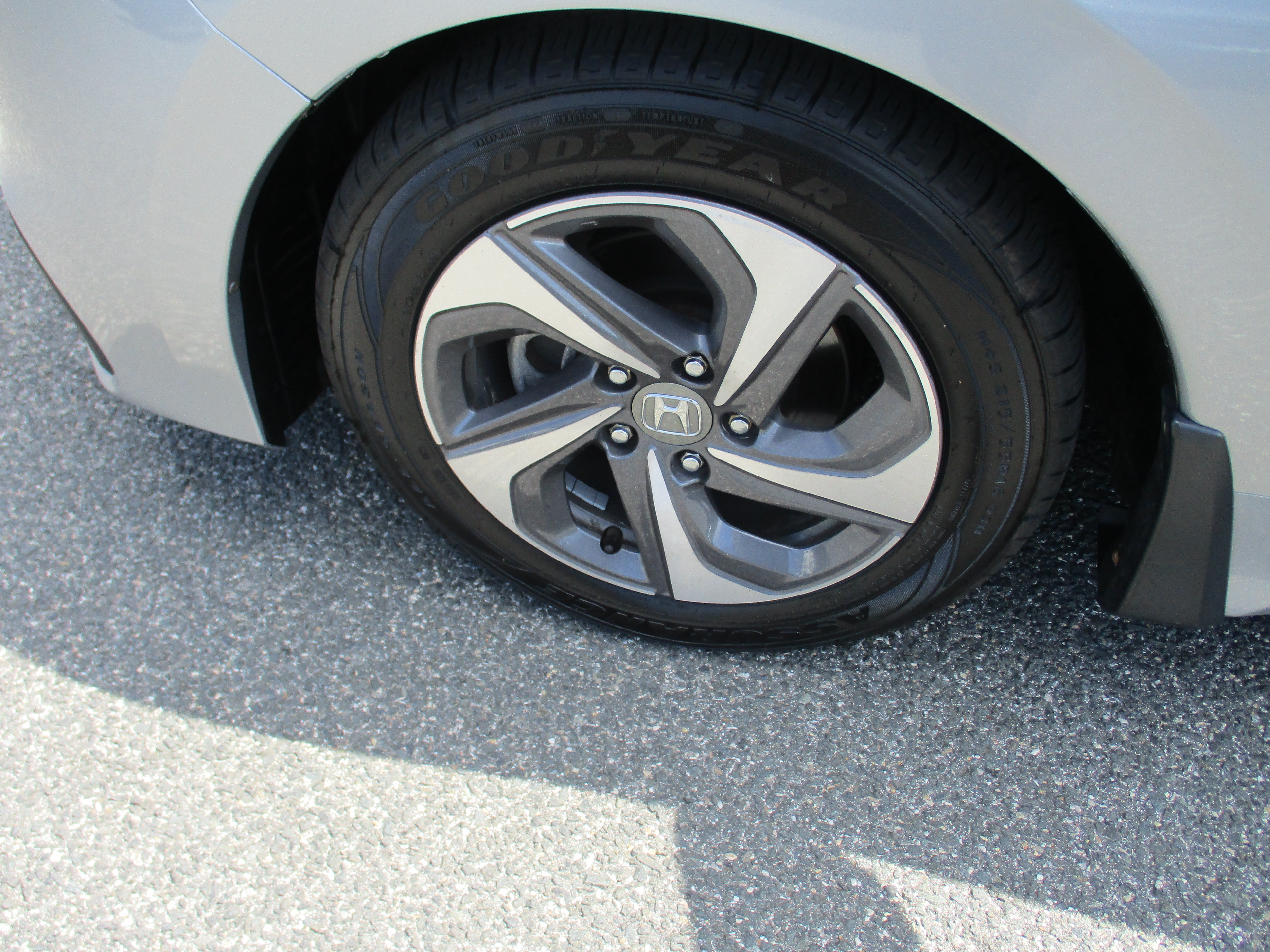 Certified 2019 Honda Insight EX image 9