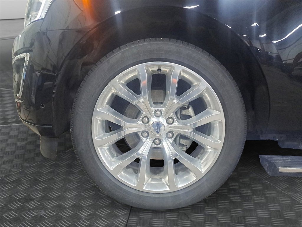 Used 2019 Ford Expedition Platinum image 14