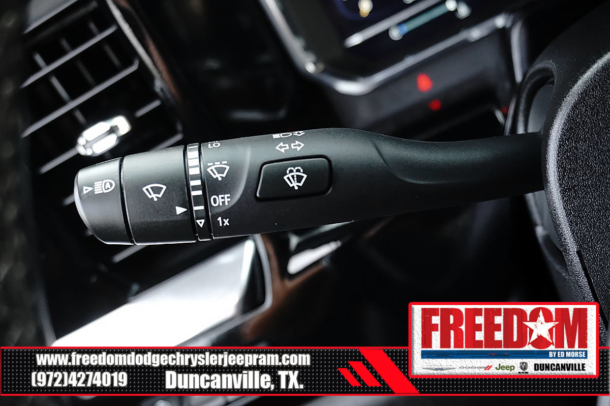 Used 2025 Chevrolet Silverado 2500 High Country w/ High Country Premium Package AWD/4WD image 28