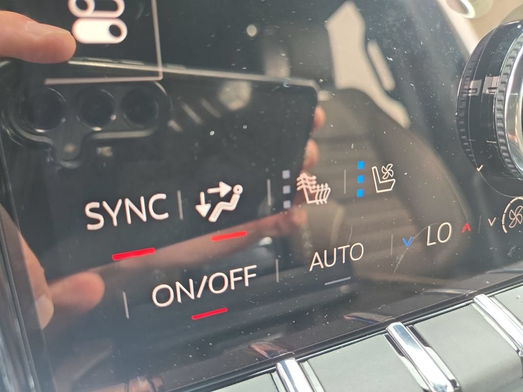New 2026 GMC Yukon XL Denali Ultimate AWD/4WD image 35