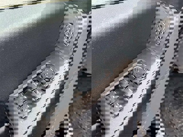 New 2025 Ford F550 4x4 SuperCab Super Duty image 18