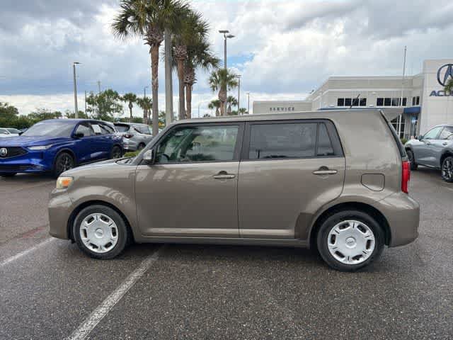 Used 2013 Scion xB FWD image 17