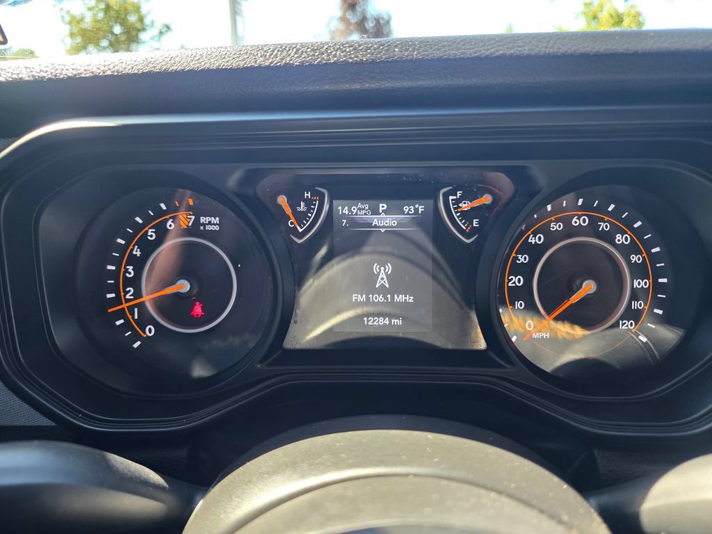 Used 2024 Jeep Gladiator Sport AWD/4WD image 21