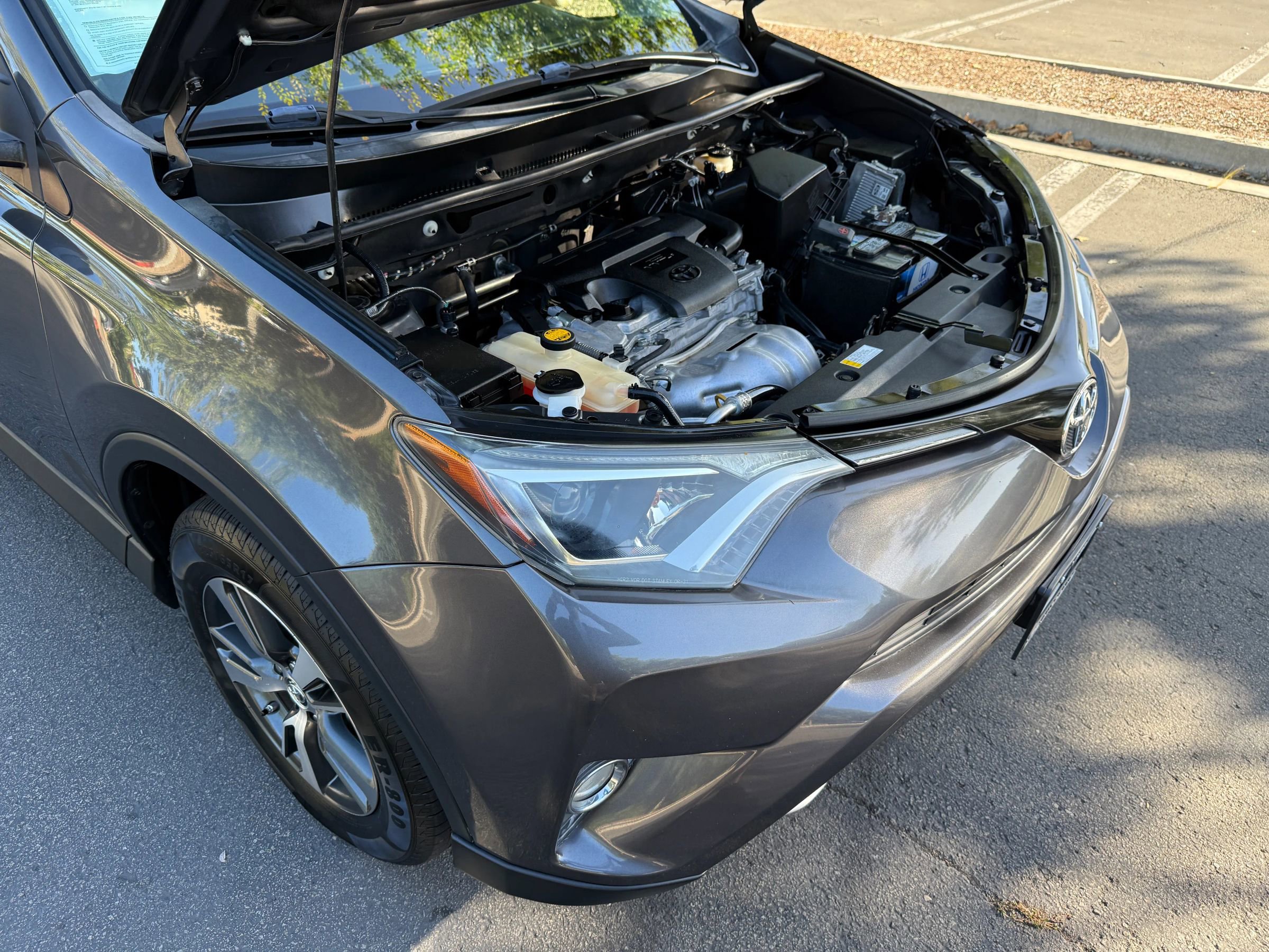 Used 2016 Toyota RAV4 XLE FWD image 31