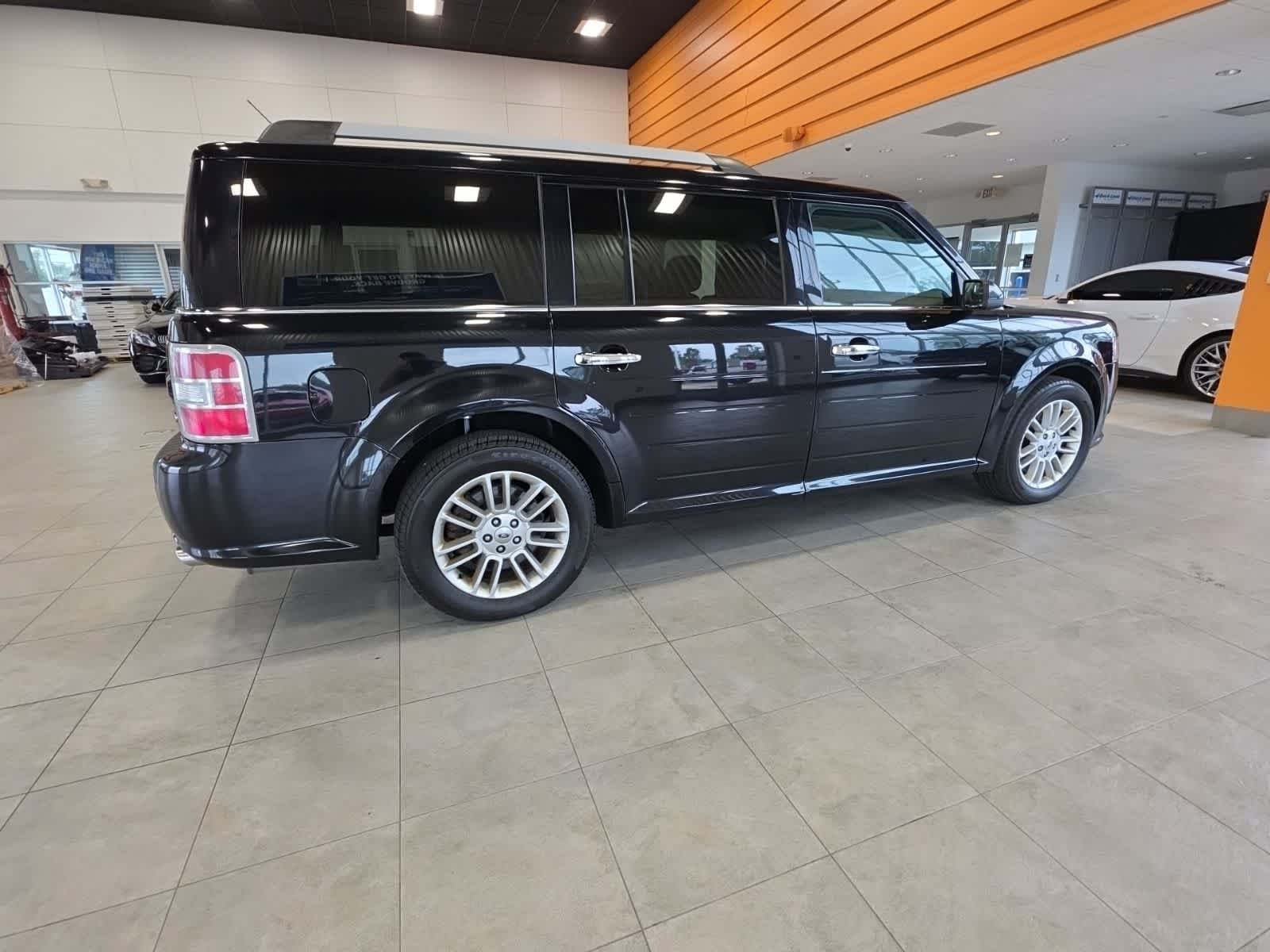 Used 2018 Ford Flex SEL w/ Equipment Group 202A AWD/4WD image 8