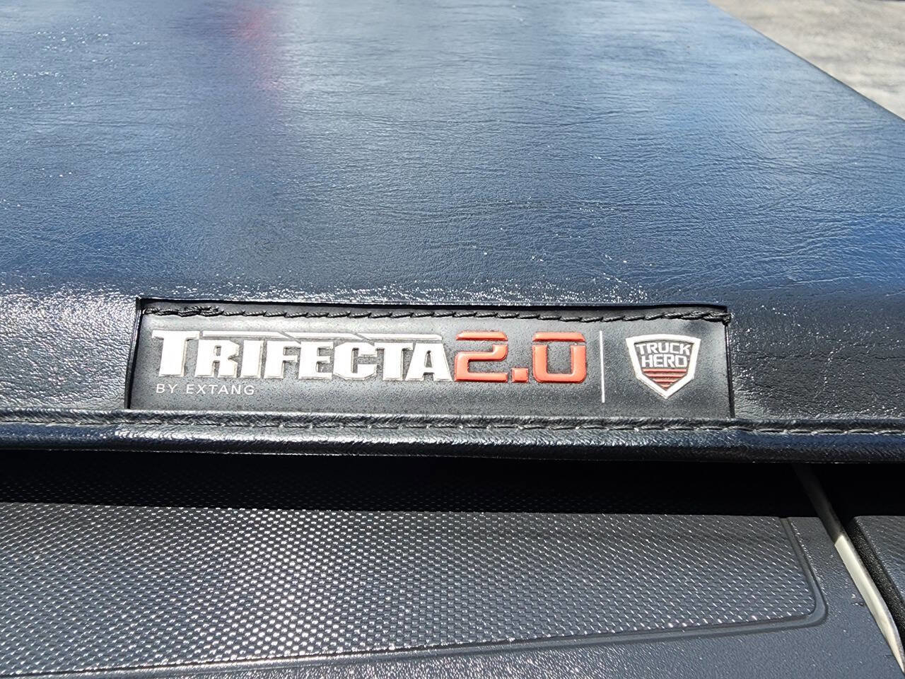 Used 2017 GMC Sierra 1500 SLT image 32