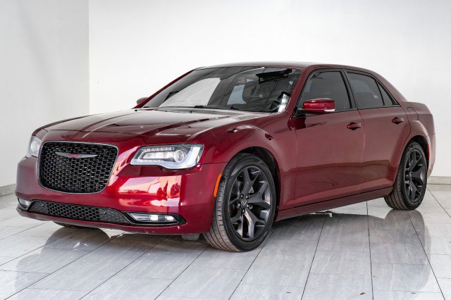 Used 2022 Chrysler 300 S image 4