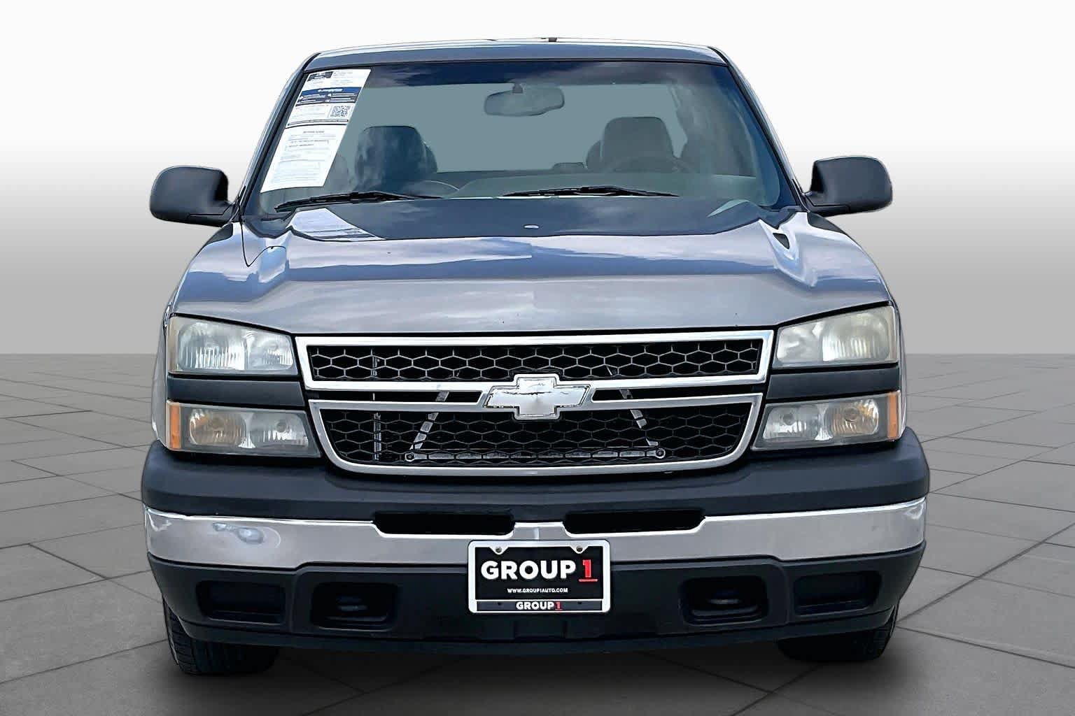 Used 2006 Chevrolet Silverado 1500 W/T RWD image 3