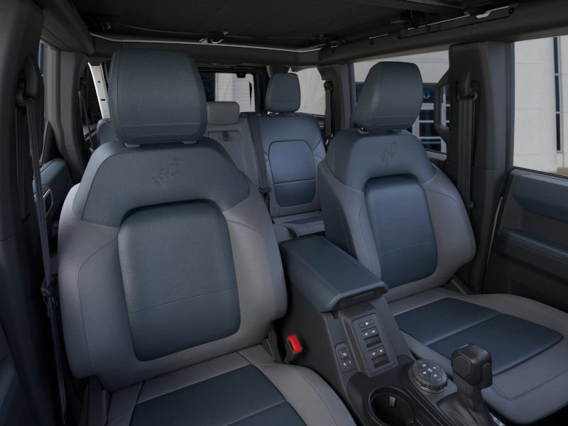 New 2024 Ford Bronco Outer Banks w/ Sasquatch Package image 10