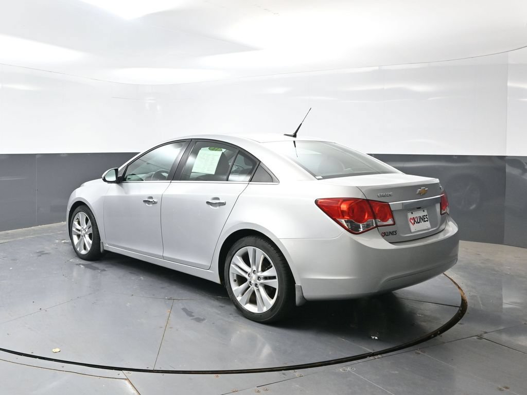 Used 2013 Chevrolet Cruze LTZ FWD image 10