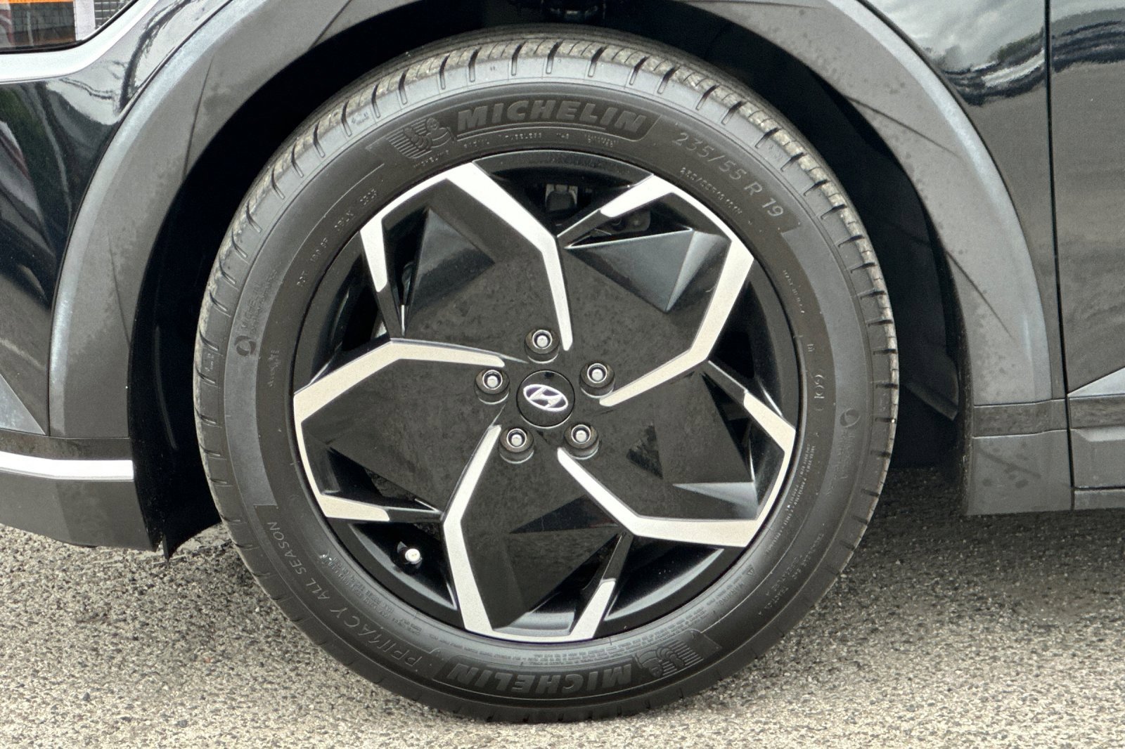 Used 2024 Hyundai Ioniq 5 SEL image 27