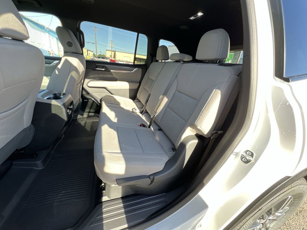 New 2025 GMC Acadia Elevation w/ LPO, Floor Liner Package image 25