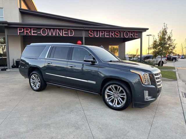 Used 2019 Cadillac Escalade ESV Premium Luxury w/ LPO, Radiant Package video 1