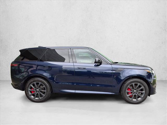 Used 2023 Land Rover Range Rover Sport SE Dynamic AWD/4WD image 4