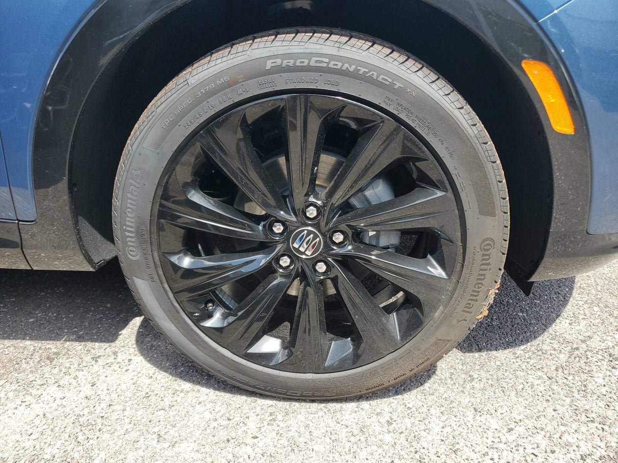 New 2026 Buick Envista Sport Touring w/ Convenience I Package FWD image 6