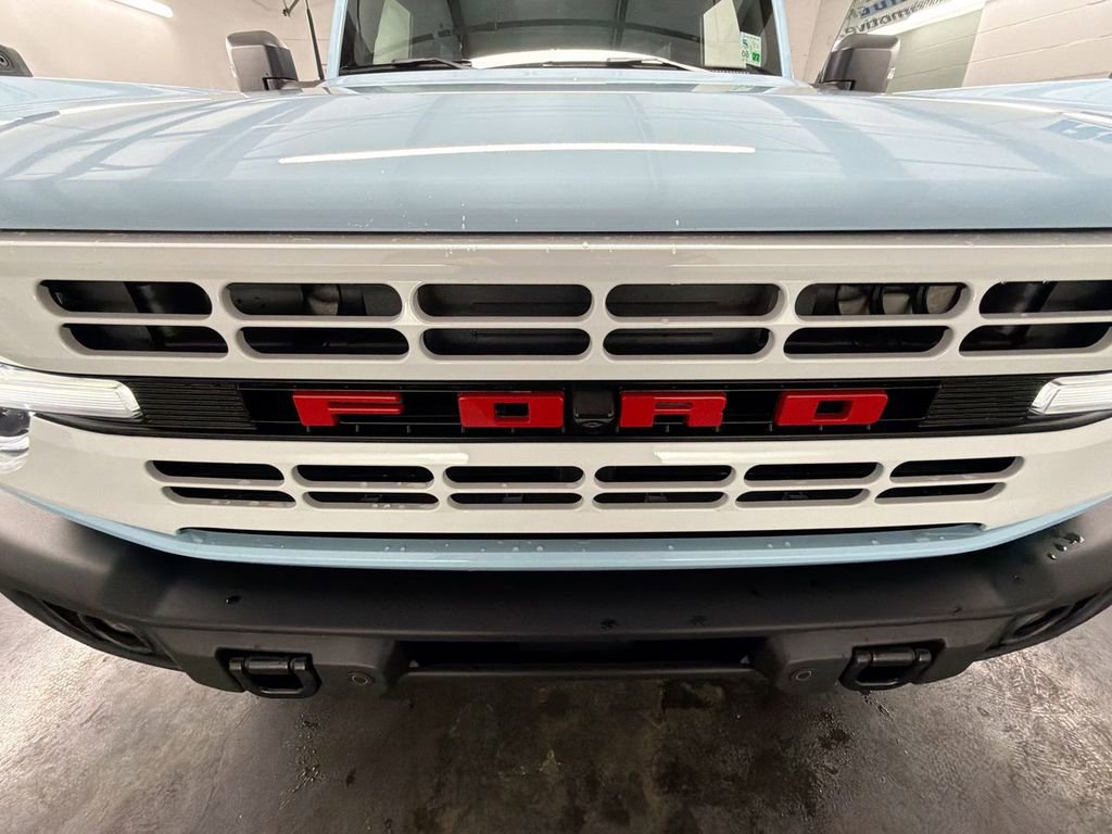 Used 2024 Ford Bronco Heritage Edition AWD/4WD image 29