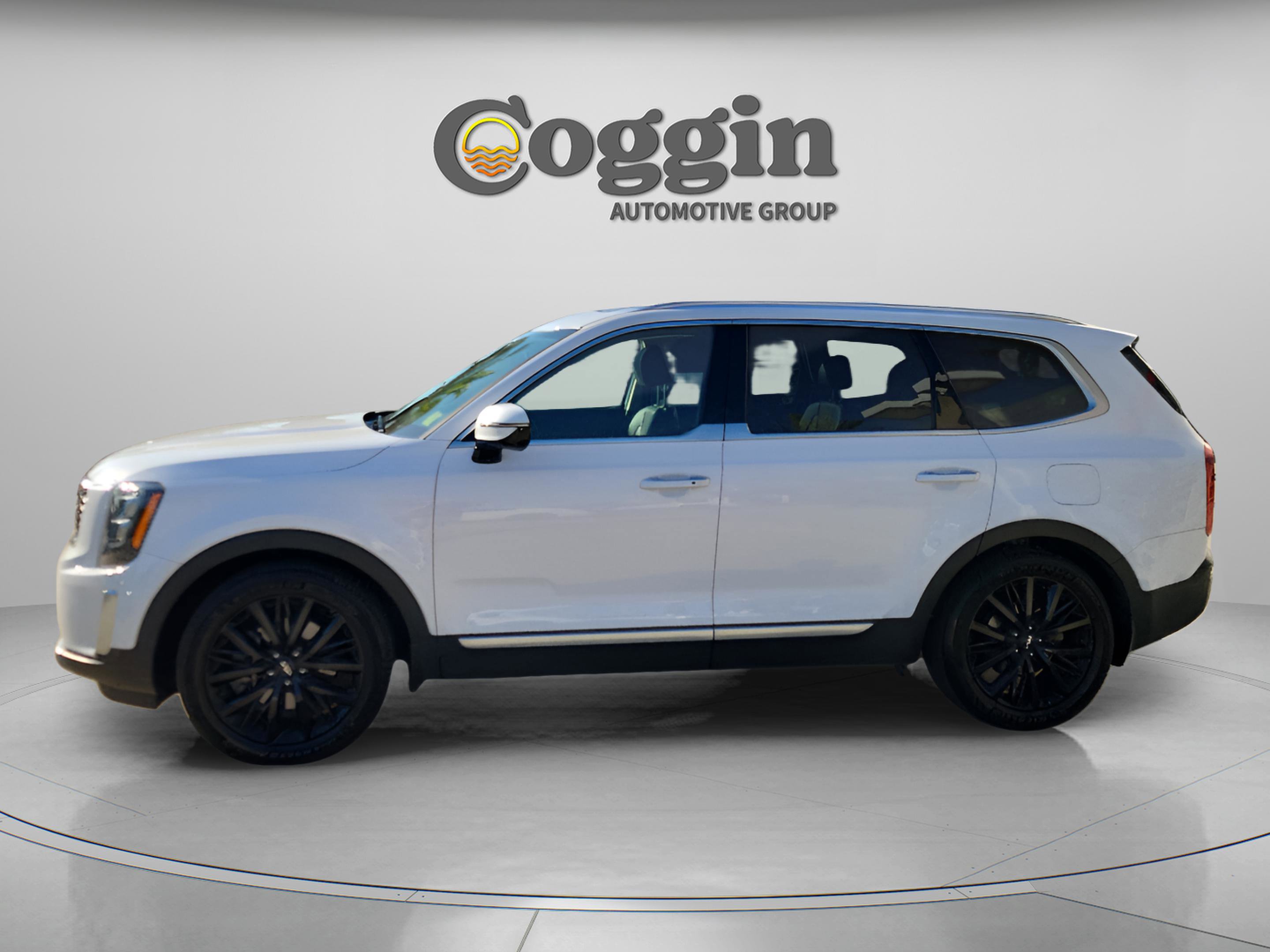 Used 2022 Kia Telluride SX w/ SX Prestige Package AWD/4WD image 2