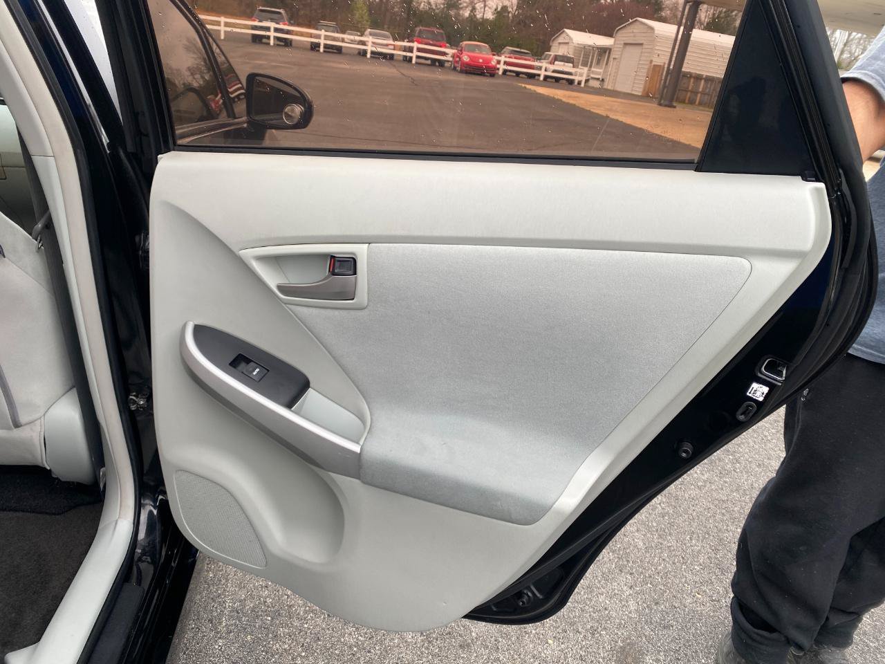 Used 2012 Toyota Prius Two FWD image 17