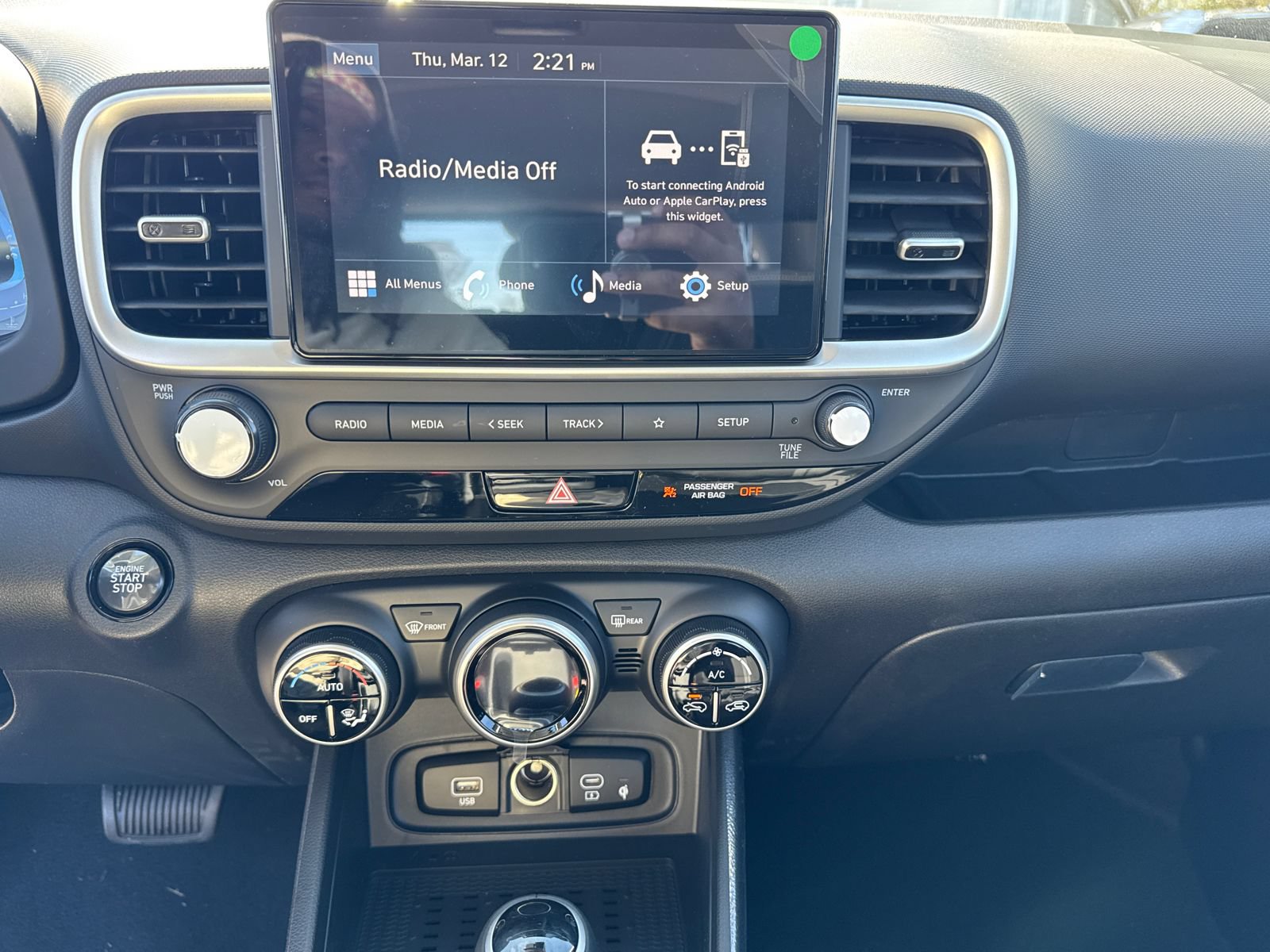 New 2026 Hyundai Venue SEL FWD image 29