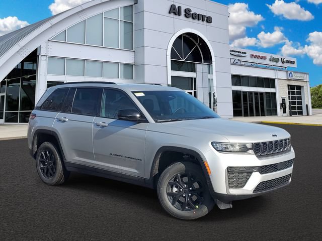 New 2026 Jeep Grand Cherokee Altitude AWD/4WD image 1