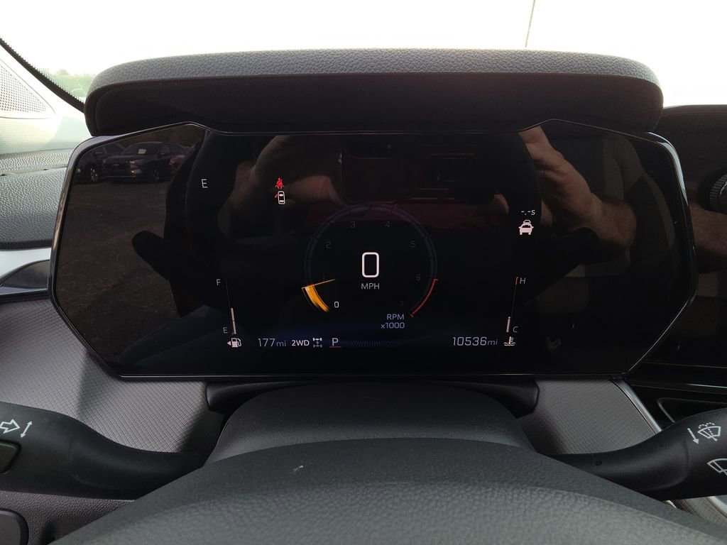 Used 2025 Chevrolet TrailBlazer LT w/ Convenience Package image 16