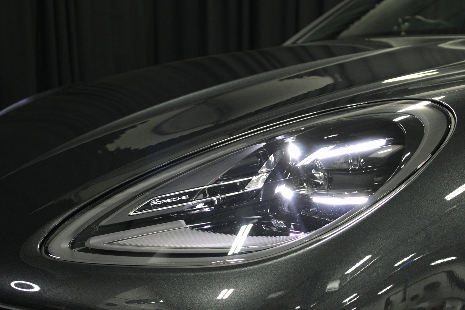 New 2026 Porsche Macan image 15