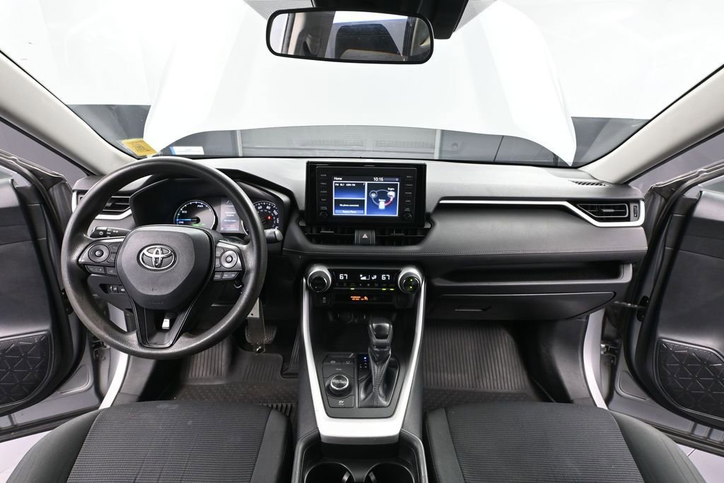 Used 2019 Toyota RAV4 LE w/ Carpet Mat Package AWD/4WD image 24