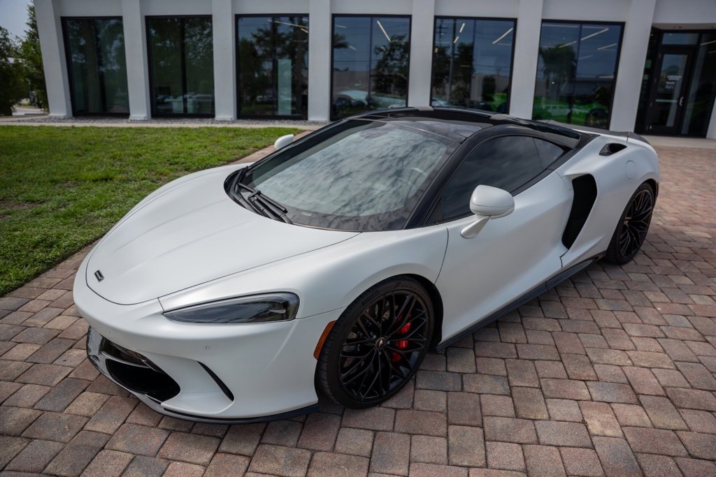 Used 2021 McLaren GT image 8