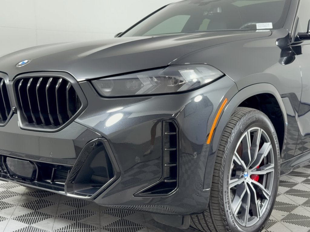 Certified 2024 BMW X6 xDrive40i w/ Premium Package AWD/4WD image 12