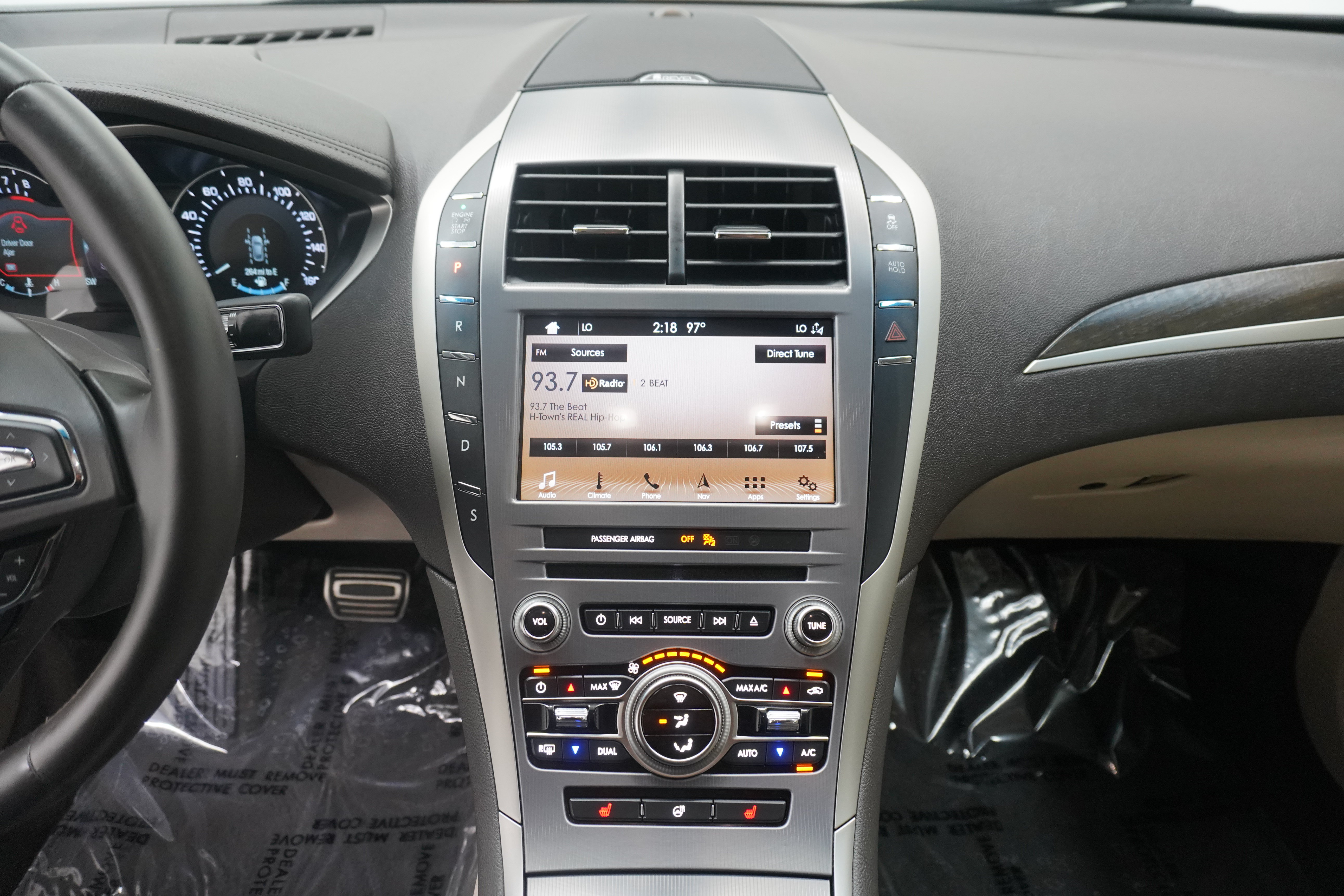 Used 2019 Lincoln MKZ Reserve w/ Reserve Plus Package FWD image 24